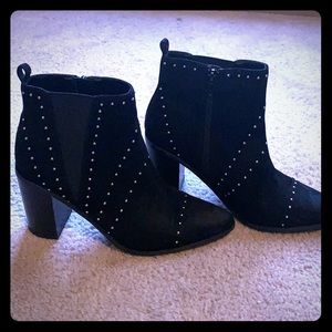 Kensie black/studded bootie